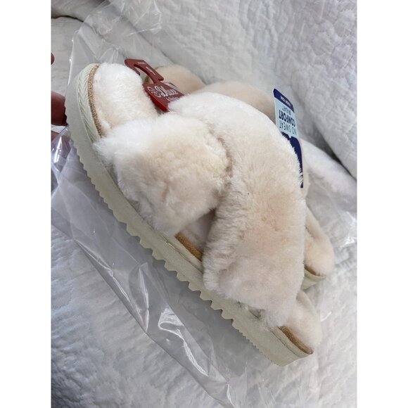 Dluxe by Dearfoam Cream Genuine Shearling Criss Cross Top Slide On Slippers - Picture 5 of 12